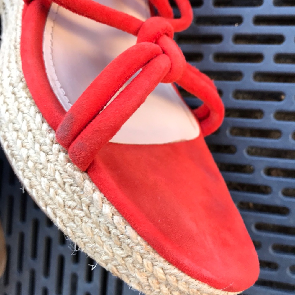 ๐ฏ PRADA red suede wedges - EUC - Picture 4 of 6